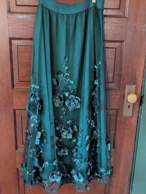 By Anthropologie Floral Appliqué Skirt Deep Green Tulle Maxi Whimsical M